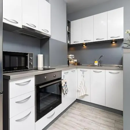Super Center Flat Parchevich Апартаменты