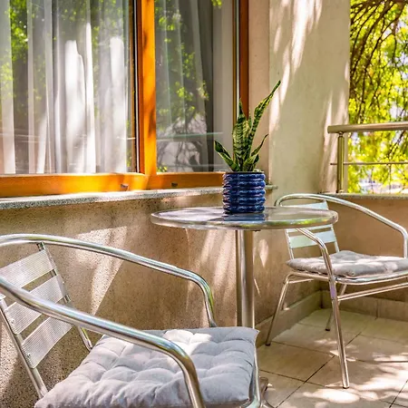 Super Center Flat Parchevich Апартамент *